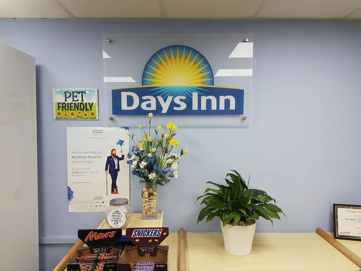 Days Inn Sutton Scotney North Bagian luar foto